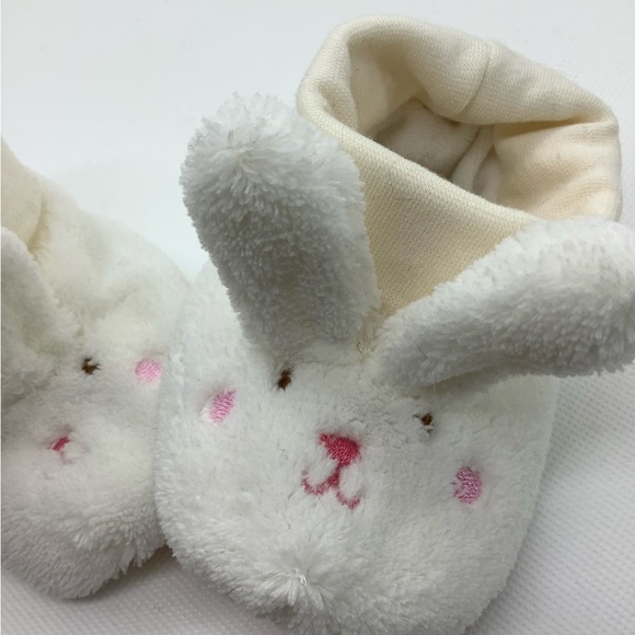 Toddler Fuzzy Bunny Slippers - Picture 9 of 9